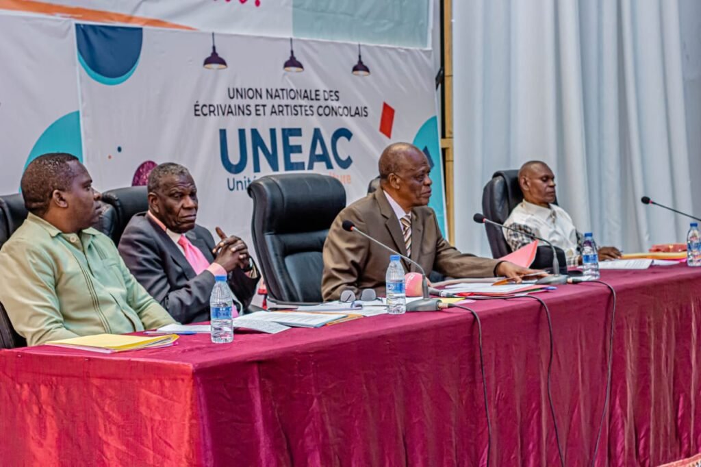 UNEAC 41
